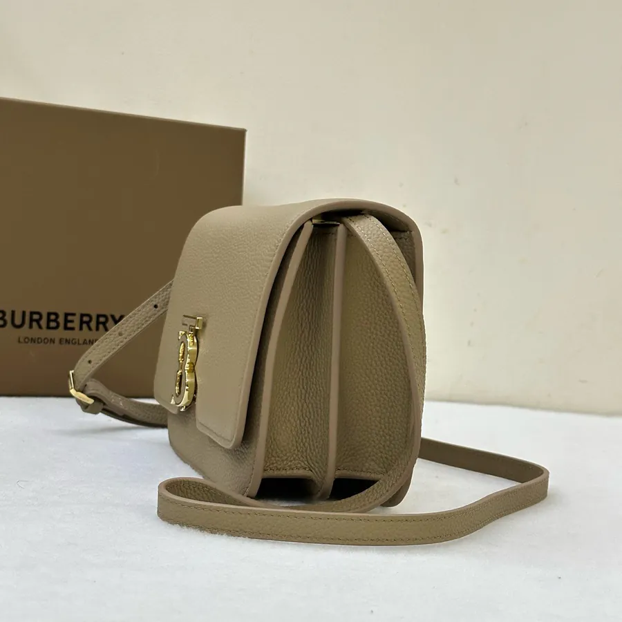 550 Premium Original B Bag in Italian Grained Leather with TB Exclusive Lock Closure