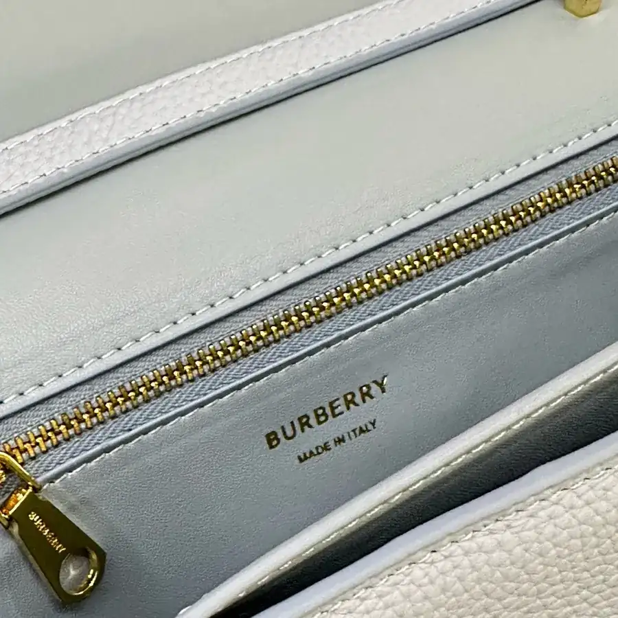 P550 Premium Original B Bag in Italian Tanned Grained Leather