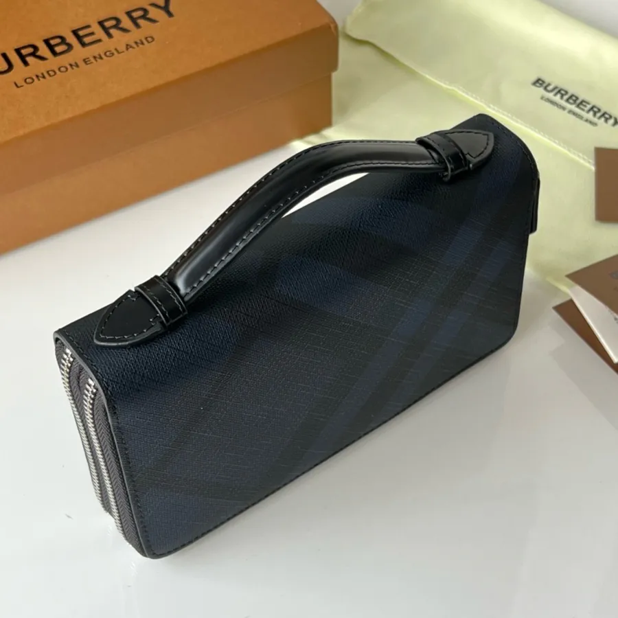 320 London Check Double Zip Tote Bag