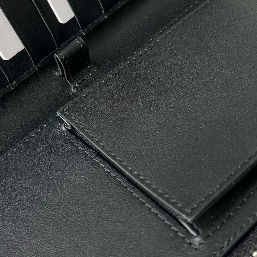 320 London Check Double Zip Handbag