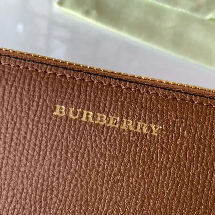 240 House Grained Leather Zip Bag