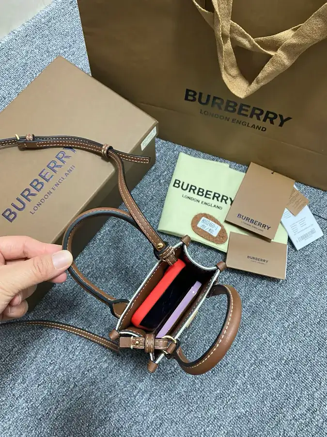 Thomas Burberry Frances Tote