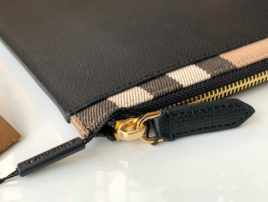 240 House Checkered Grained Leather Zipper Organizer Bag