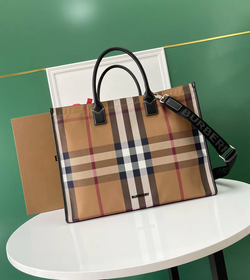 550 B Latest Check Pattern Interior, Premium Full Import Calfskin