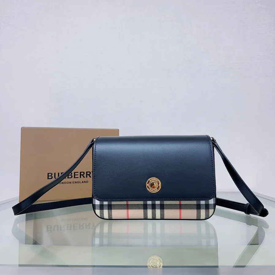 500 BUR Mini Crossbody Bag Stylish & Practical