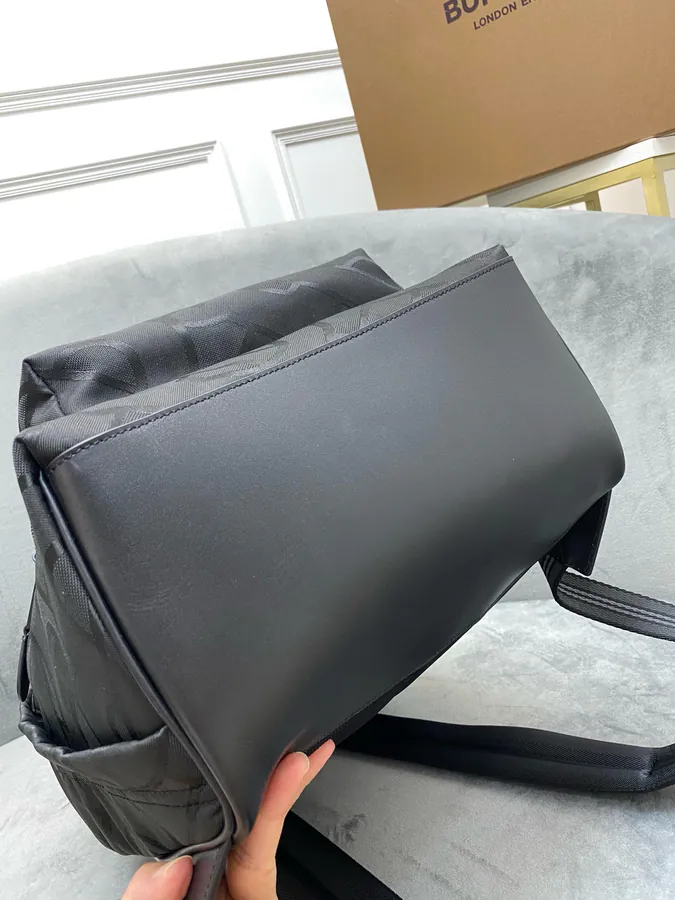 Thomas Burberry Double Shoulder Bag