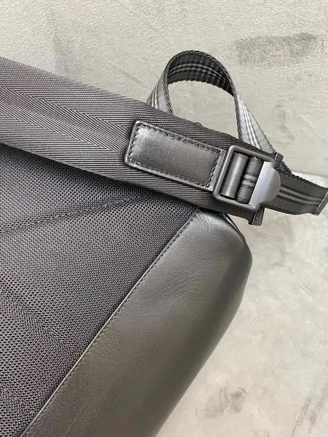 Thomas Burberry Double Shoulder Bag