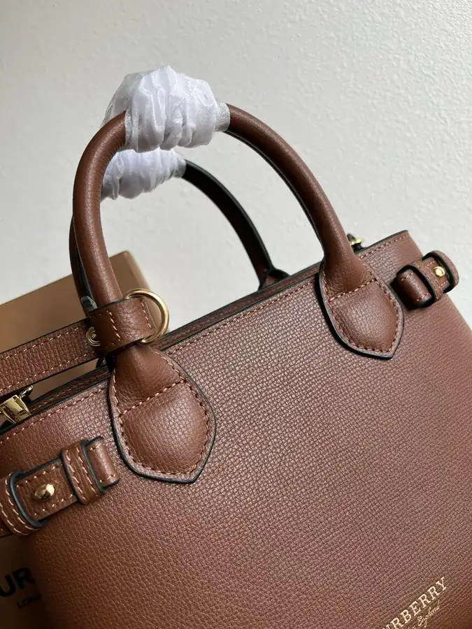 House Classic The Banner Tote
