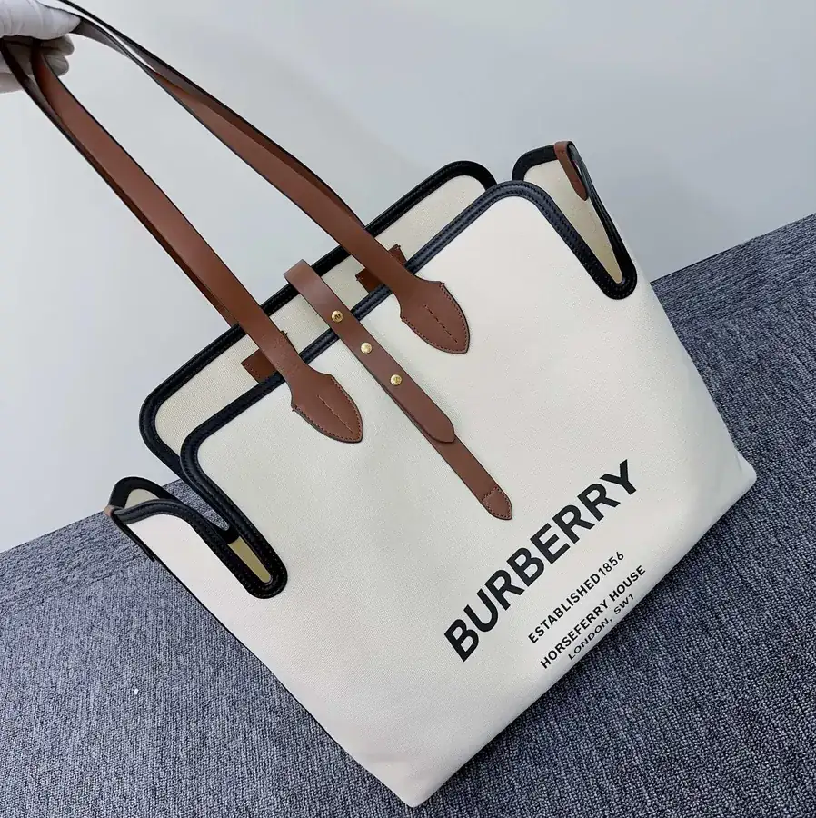 Burberry Canvas Tote Bag Stylish Commute