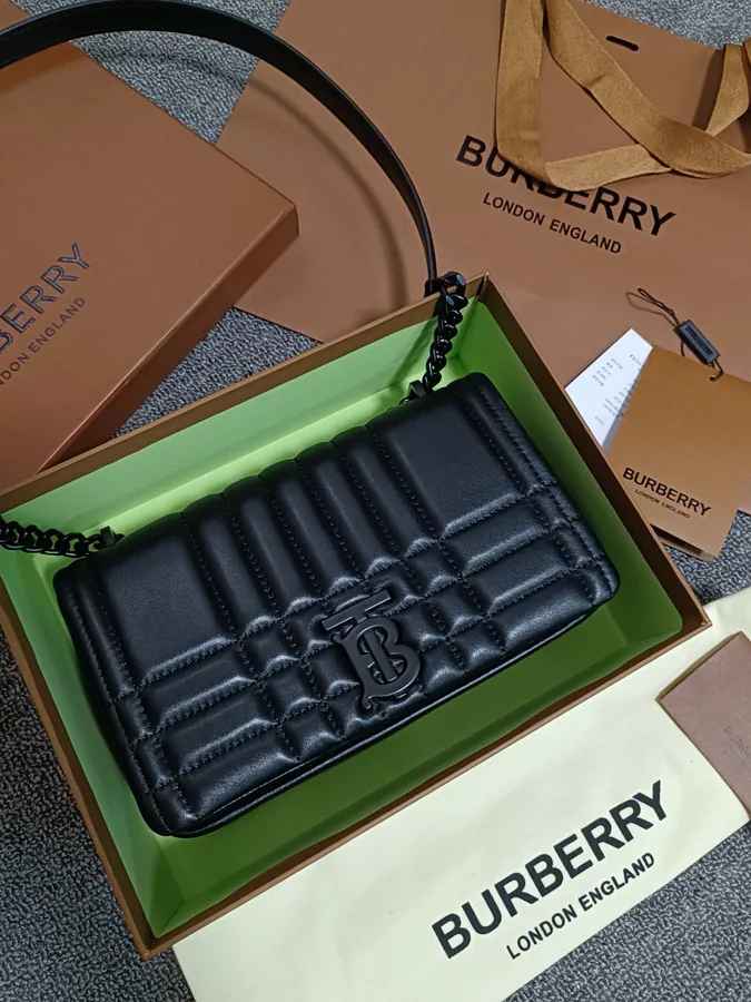 Burberry Lola – 萝纳包