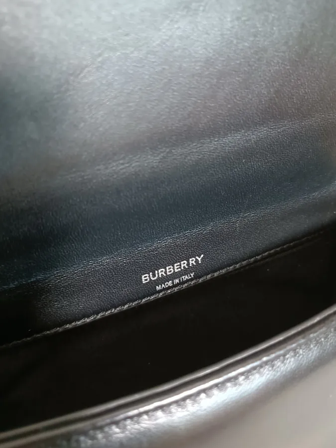 Burberry Lola – 萝纳包