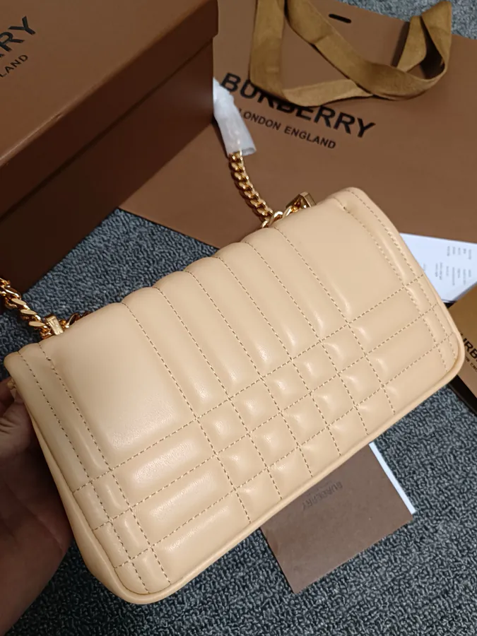 Burberry Lola – 萝纳包