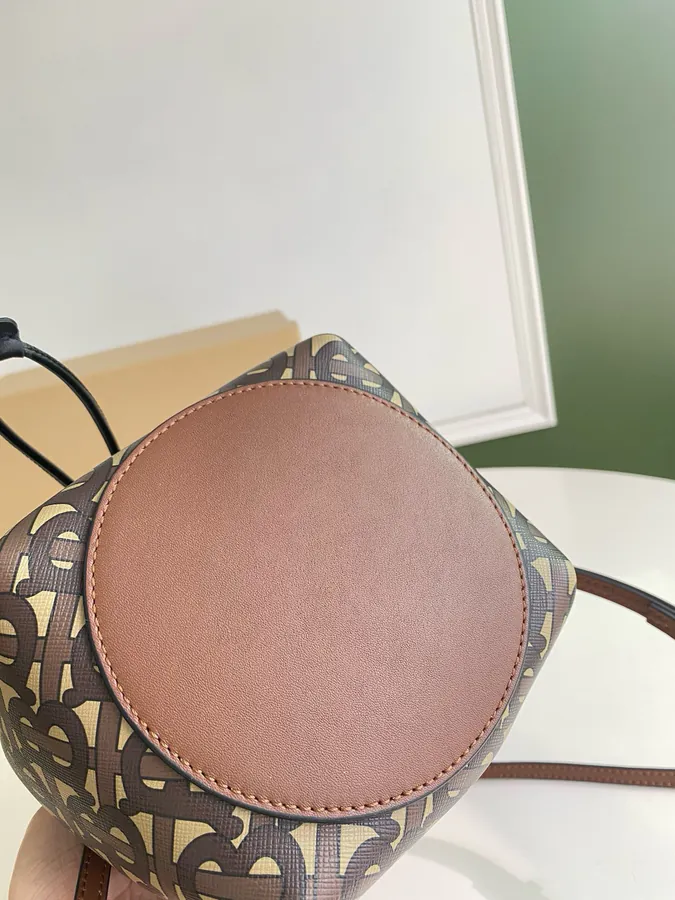 Thomas Burberry Bucket Bag with Soft Structured Shape