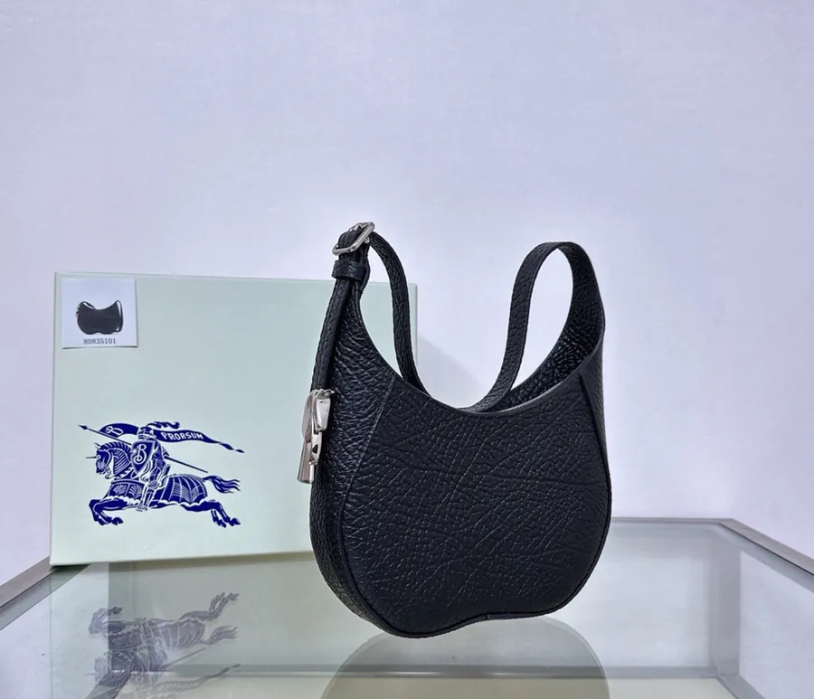 Daniel Lee Latest Work B Shape Bag Chess
