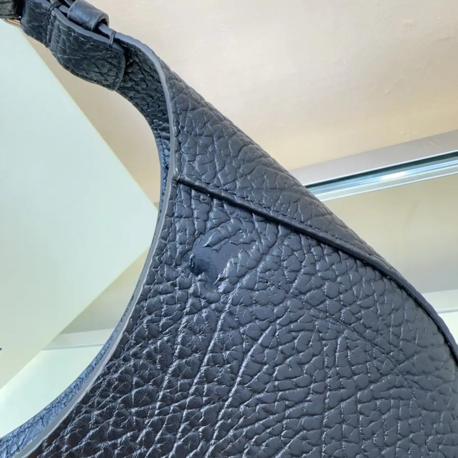 Daniel Lee Latest Work B Shape Bag Chess
