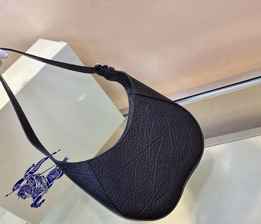 Daniel Lee Latest Work B Shape Bag Chess