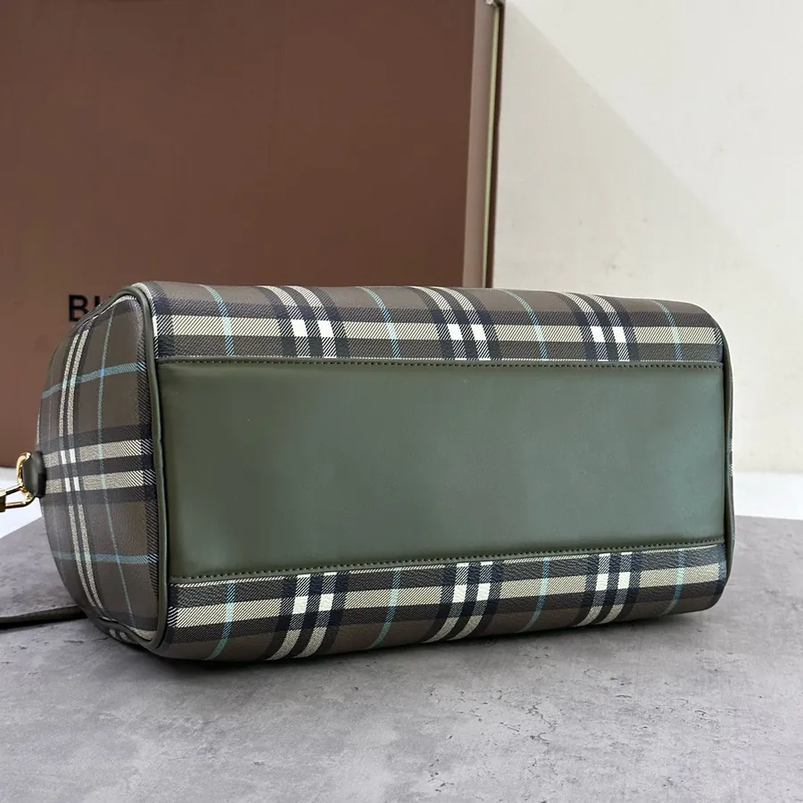 Burberry P450 Medium Pillow Bag