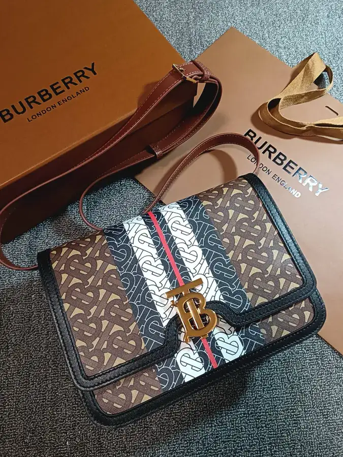 B Home New Style TB Exclusive Identifier Zip Tote