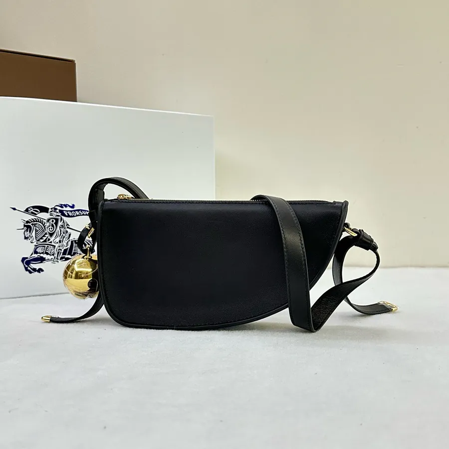 550 B Family Bell Bag Shield Tote