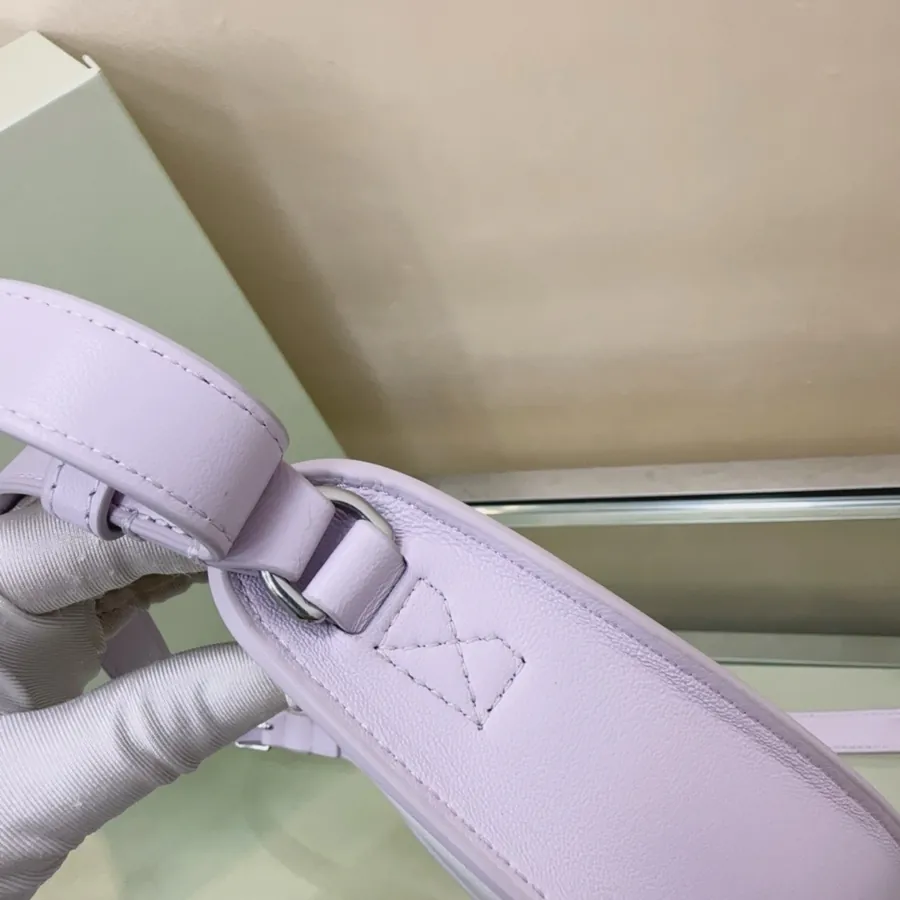 P630 B House Bell Bucket Bag