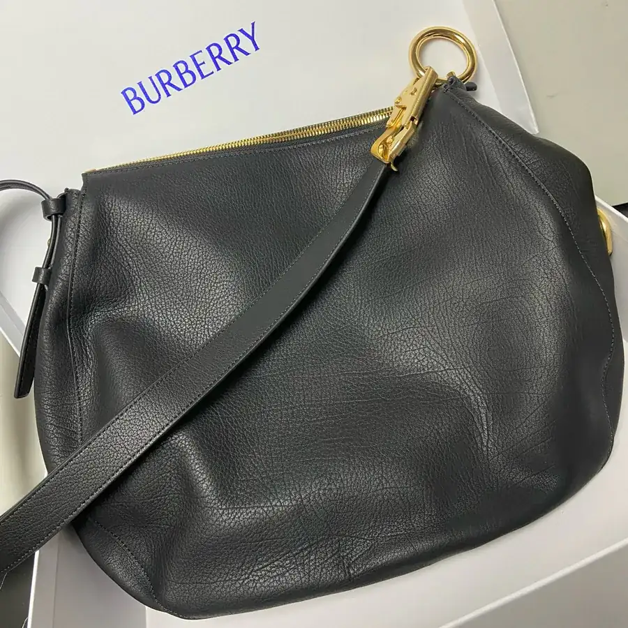 B House Knight Knight Bag Medium Size