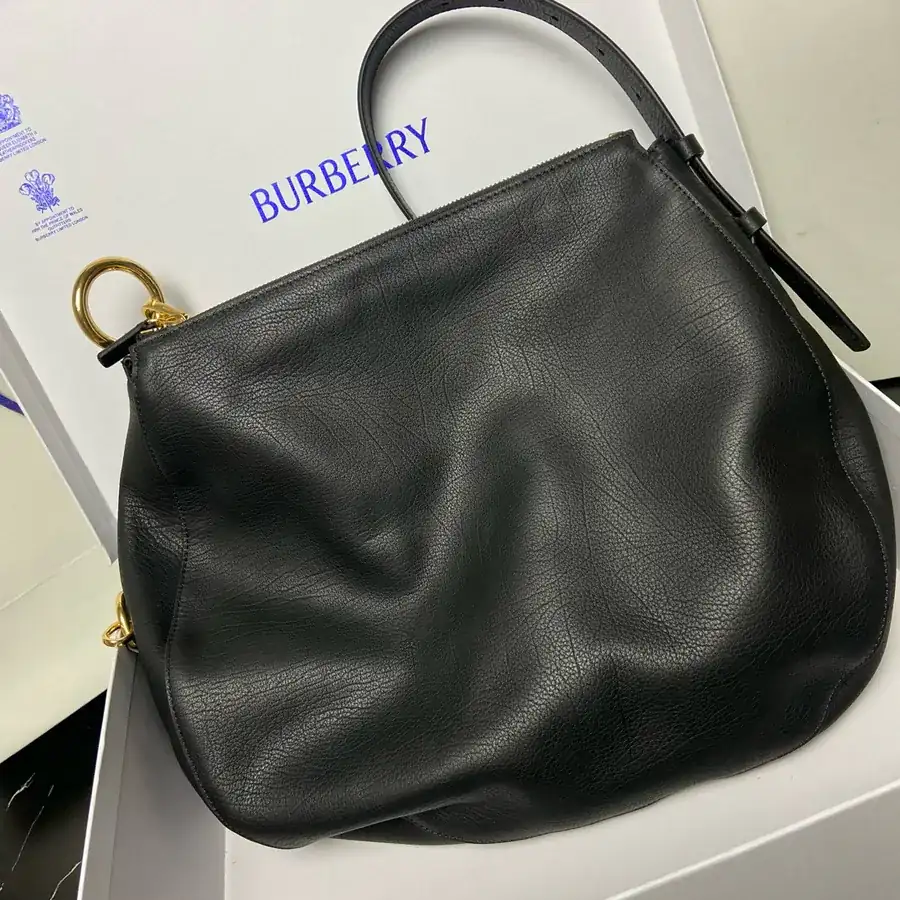 B House Knight Knight Bag Medium Size