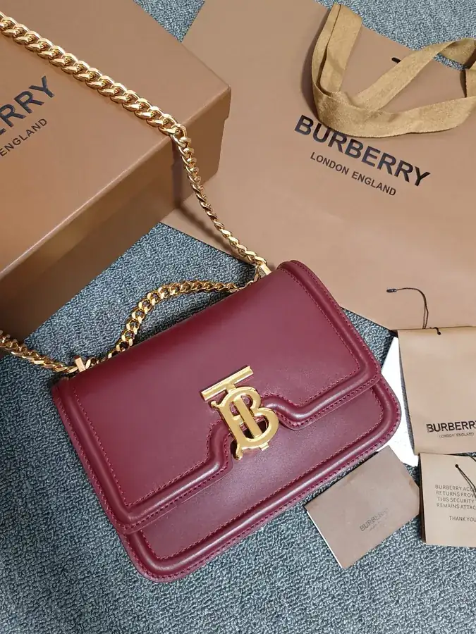 Thomas Burberry TB Exclusive Lock Clutch in Italian Tanned Leather