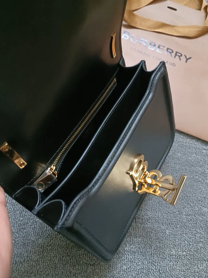 Thomas Burberry TB Exclusive Lock Clasp Bag