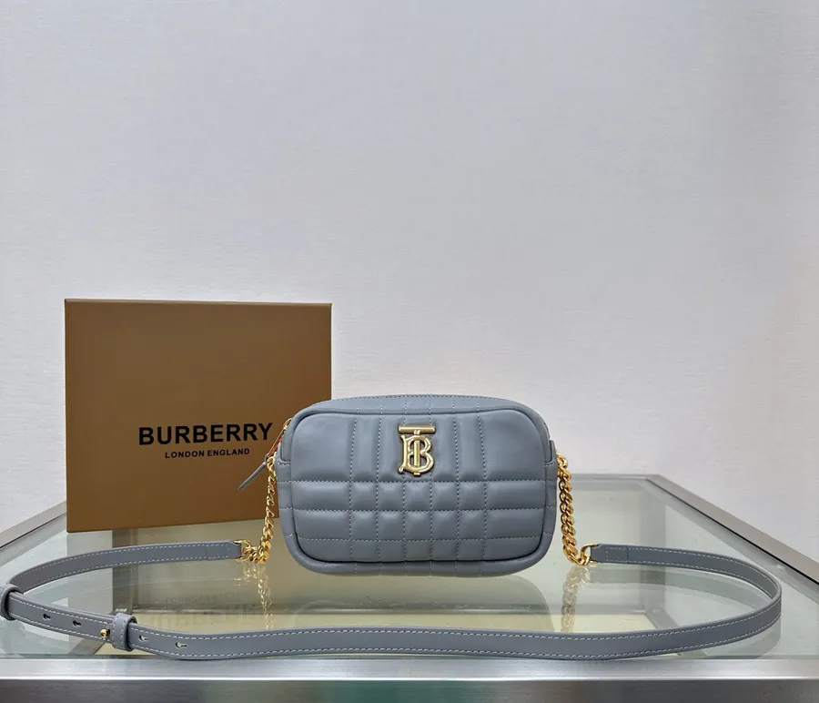 Thomas Burberry Lola – Mini Camera Bag 19cm