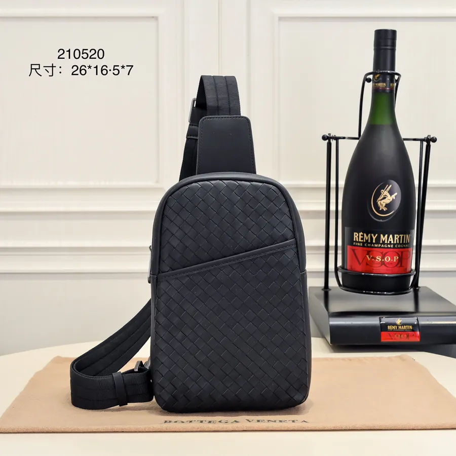 BOTTEA VENETA Bucket Bag