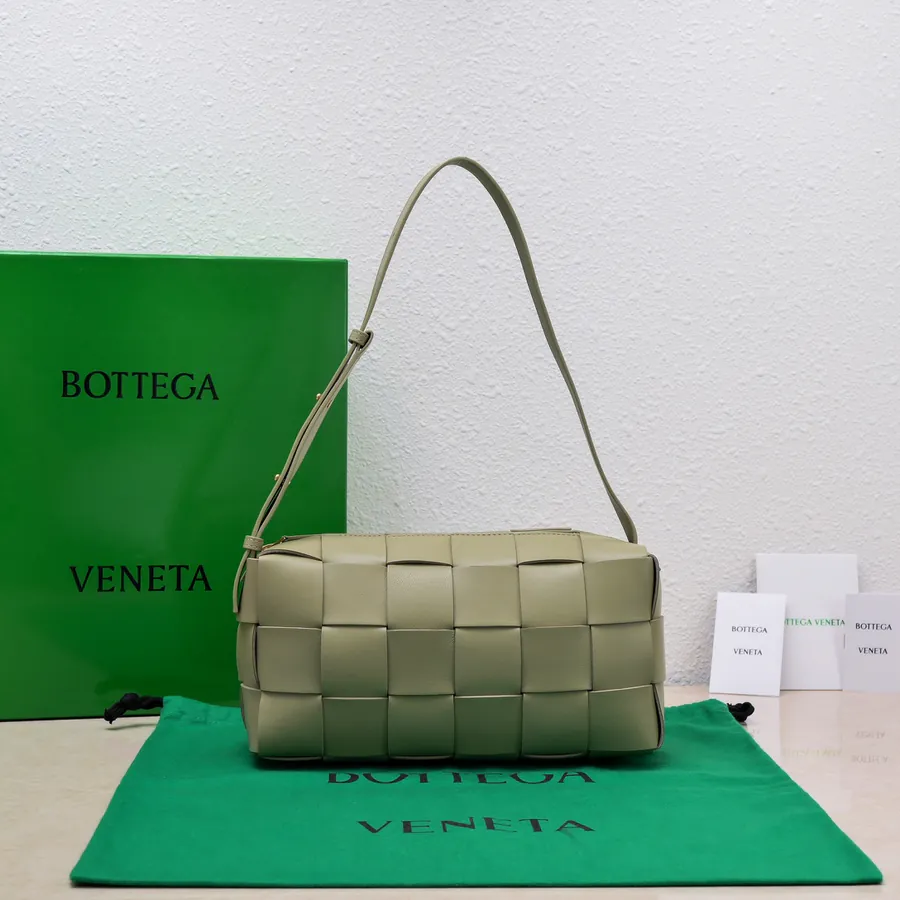 B Home New Arrival! BRICK CASSETTE Underarm Bag