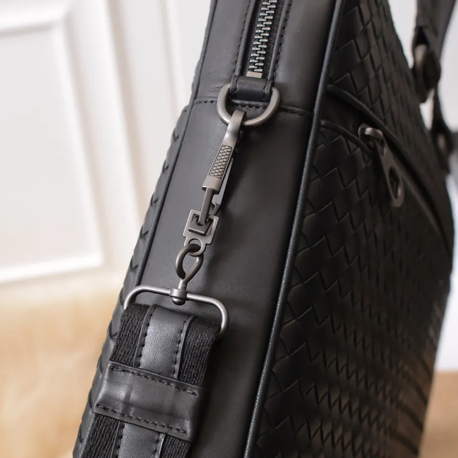 BOTTEA VENETA Bucket Bag