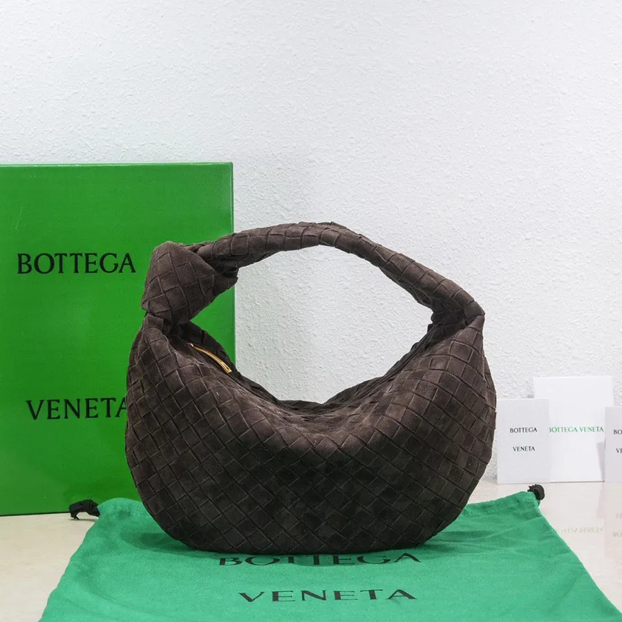JODIE Bucket Bag in Grained Calfskin