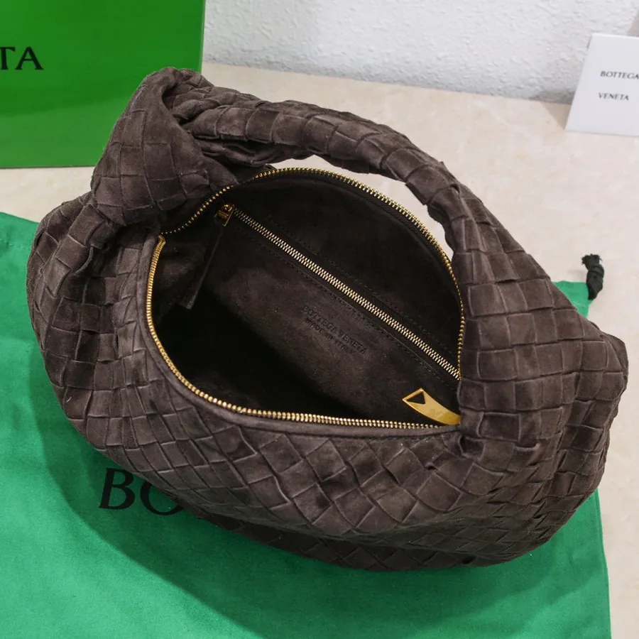 JODIE Bucket Bag in Grained Calfskin