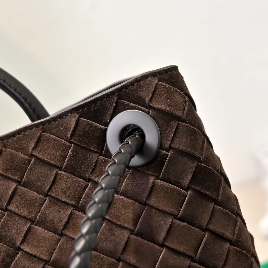 Bottega Veneta Andiamo Bucket Bag