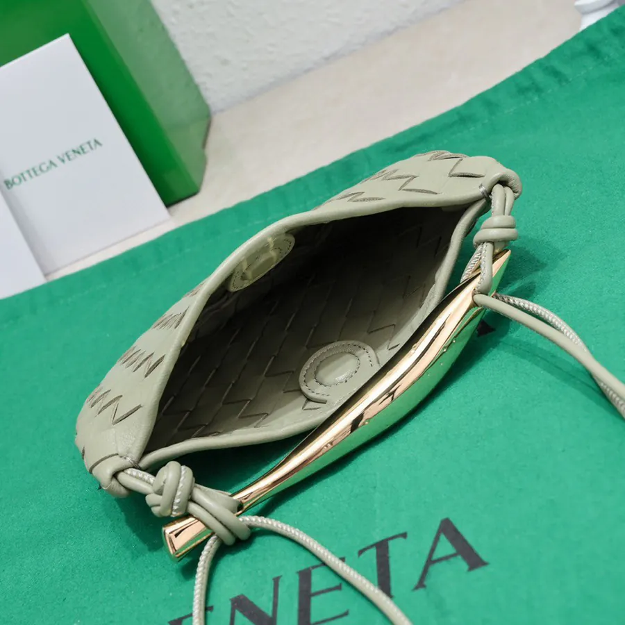 BV Mini Sardine Elegant and Artistic Bucket Bag