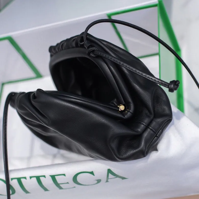 Bottega Veneta Pouch Pouch Small