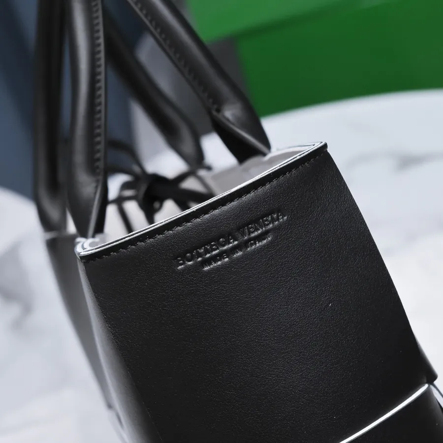 Arco Tote Handbag in Grained Calfskin