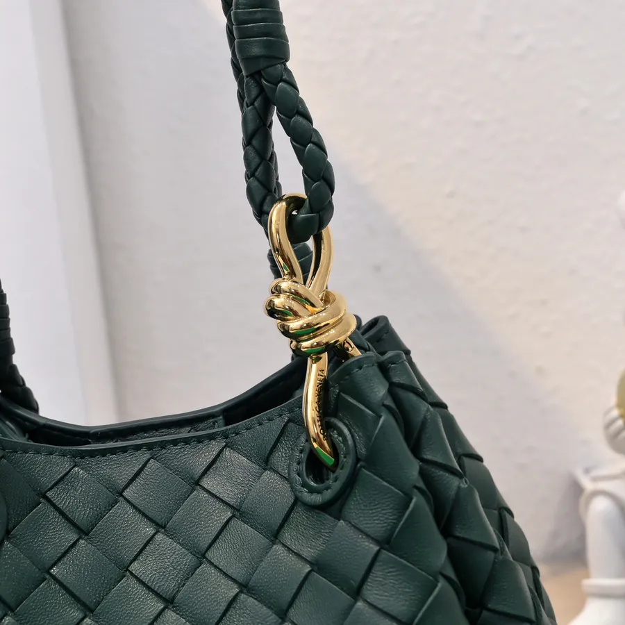 Andiamo Parachute Tote Retro Inspired Multifunctional Handbag