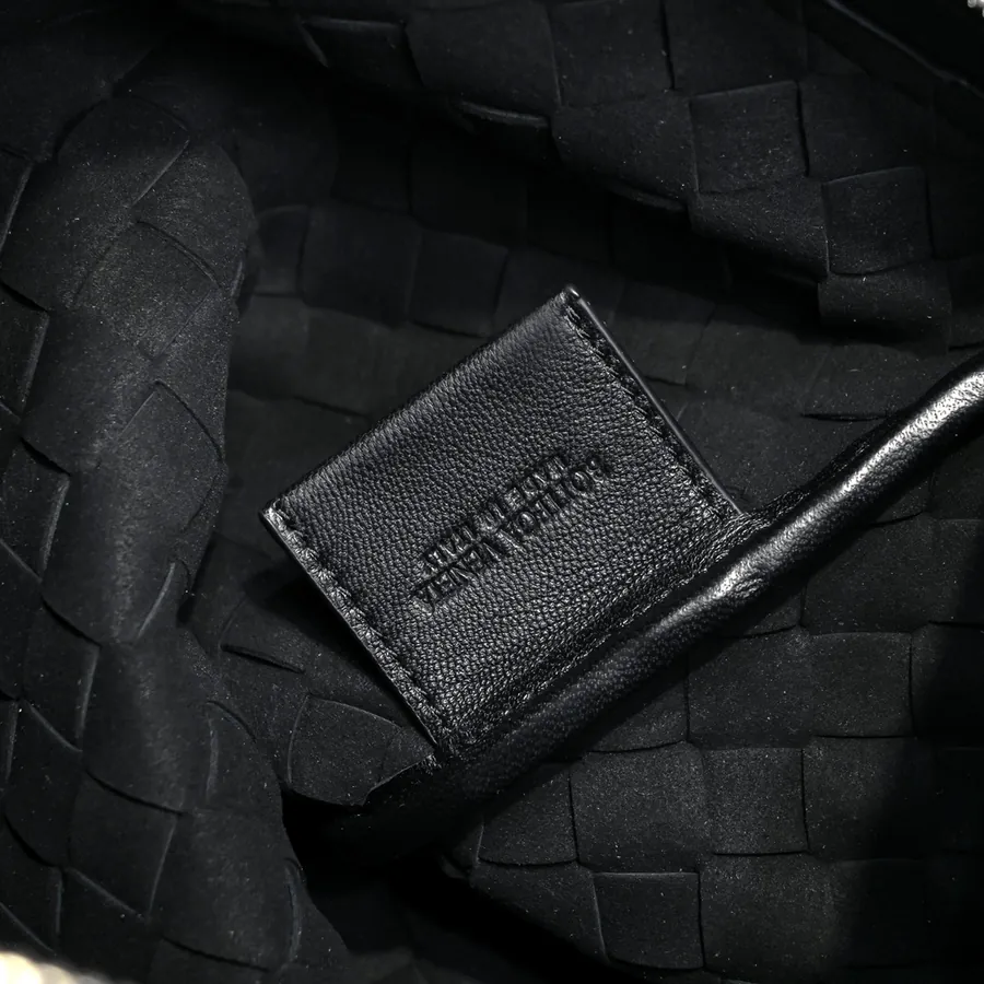 Bottega Veneta Secundo Tote Minimalist Design