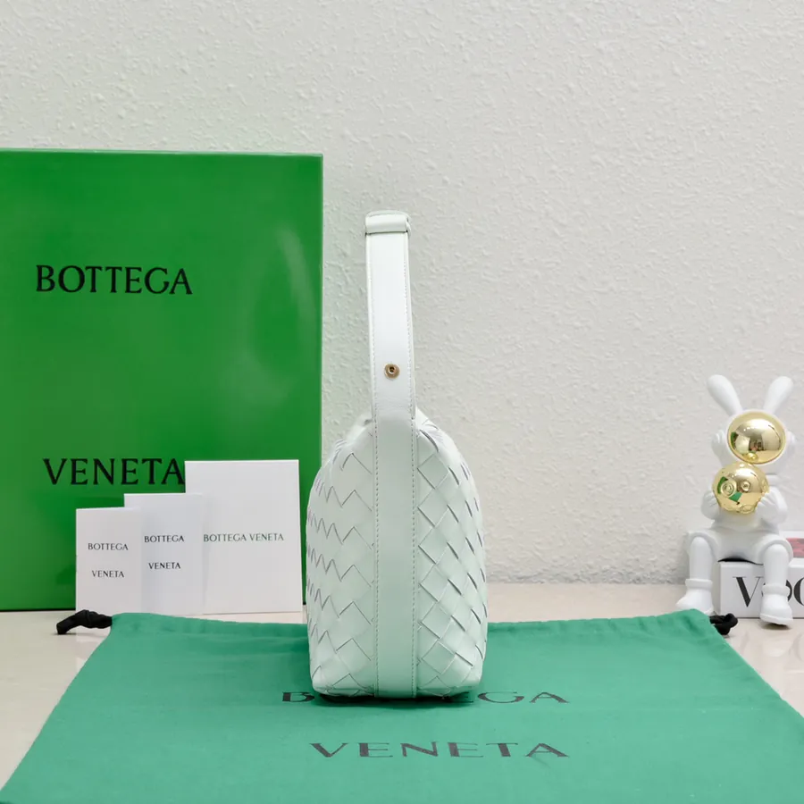 Bottega Veneta Intrecciato Lunch Tote Mini Size