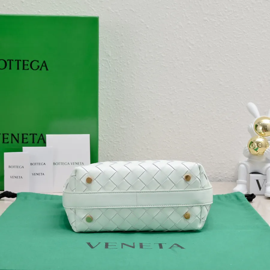Bottega Veneta Intrecciato Lunch Tote Mini Size