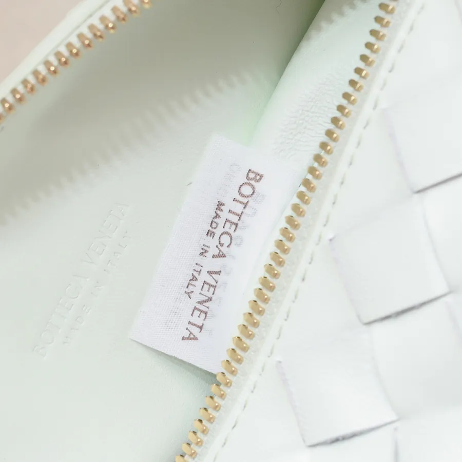 Bottega Veneta Intrecciato Lunch Tote Mini Size