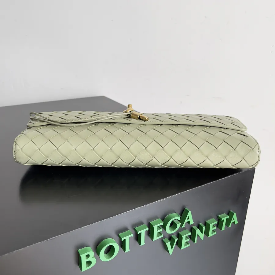 BV Andiamo Evening Clutch, Stylish and Elegant