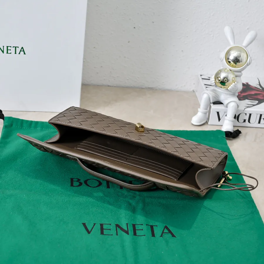 BV Andiamo Evening Evening Bag Elegant and Chic