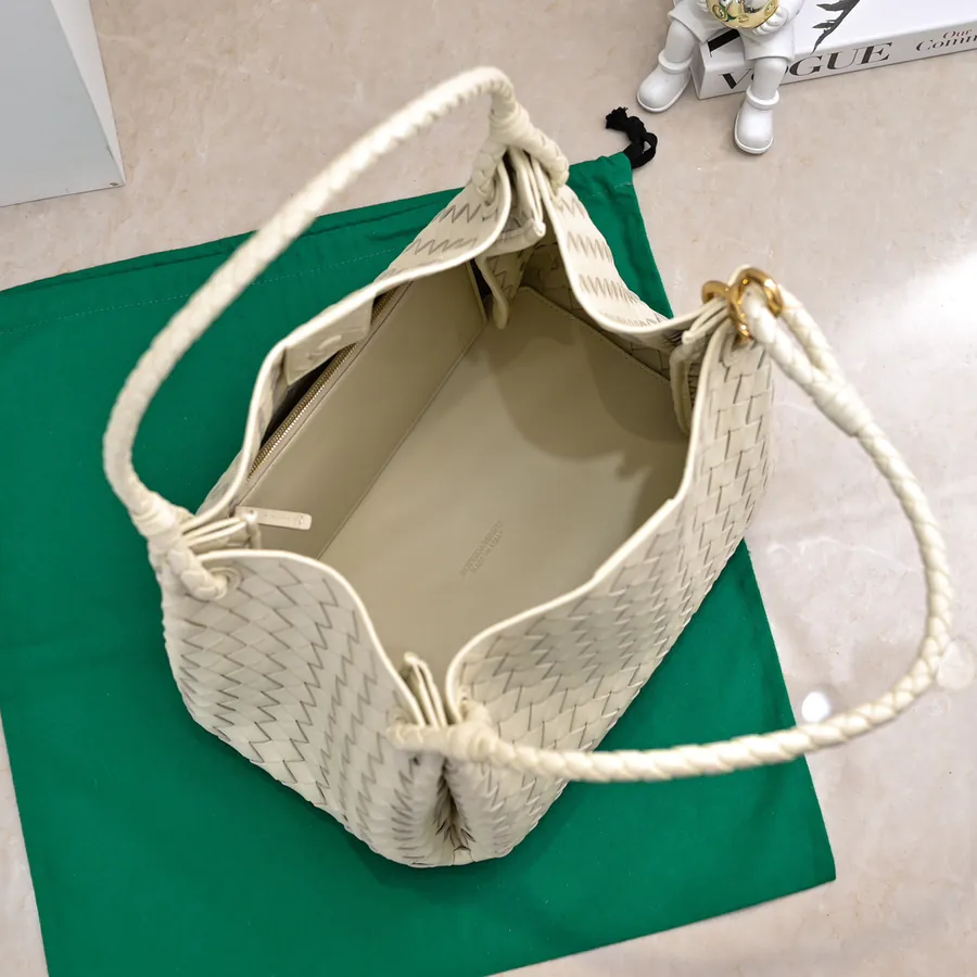 Andiamo Parachute Bucket Bag Large
