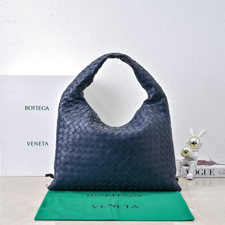 Bv New Medium HOP Bag with Entire Leather Weave Handle