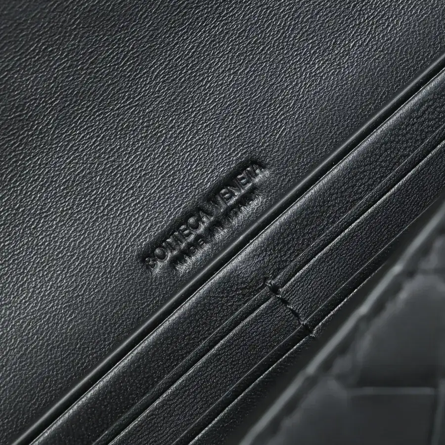 BV Andiamo Evening Handbag