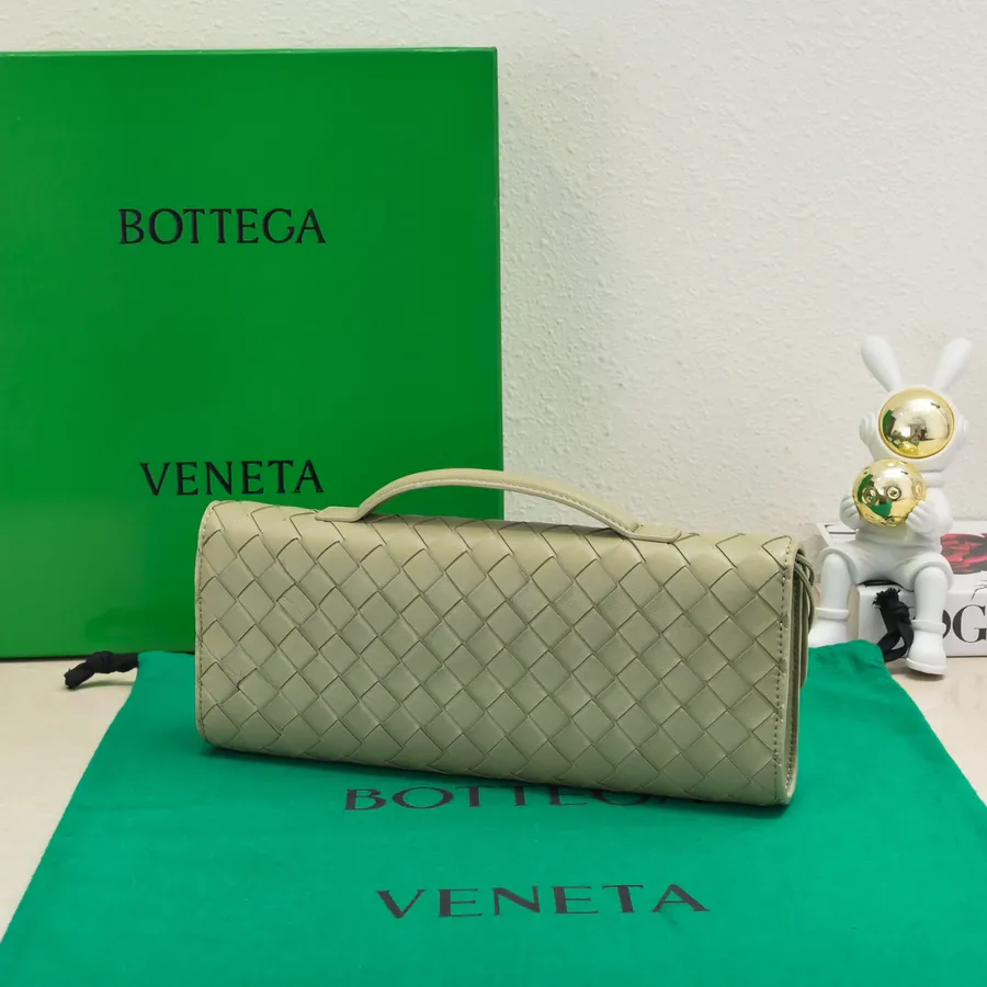 BV Andiamo Evening Handbag