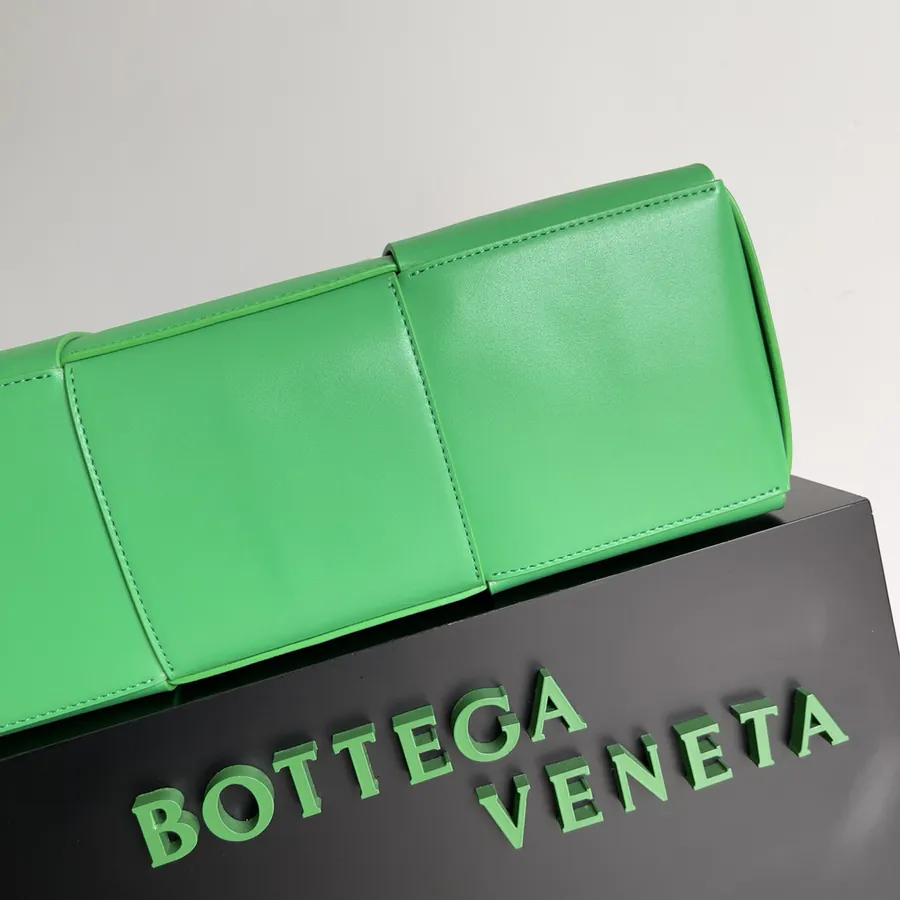 BV Large Tote Bag Stylish and Practical